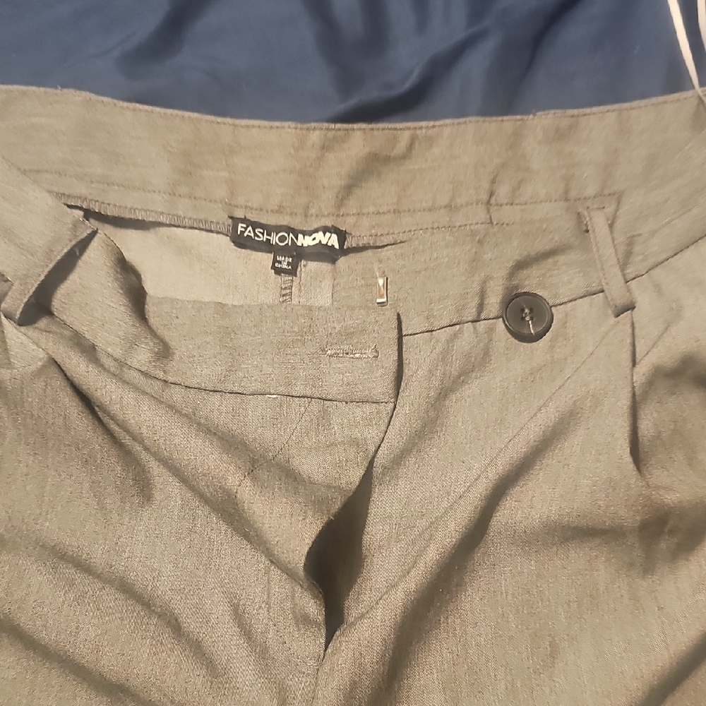 Fashion Nova Women's Gray Pants